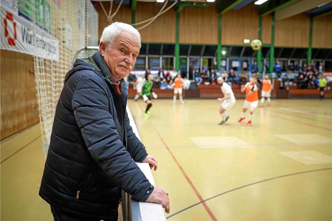 Werner Burr: Mehr als fünf Jahrzehnte Dienst am Fußball