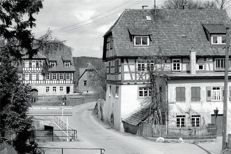 Das sogenannte rote Haus (rechts) könnte sogar zeitweise Rathaus und Treffpunkt der Zünfte gewesen sein. Foto: Stadtarchiv Murrhardt