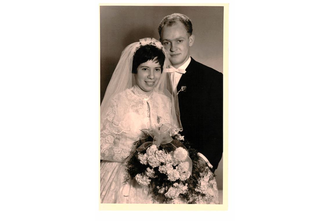 Eiserne Hochzeit: Beim Betriebsausflug hat’s gefunkt Seit der Heirat vor 65 Jahren lebt das Paar im eigenen Haus in Murrhardt. Foto: privat
