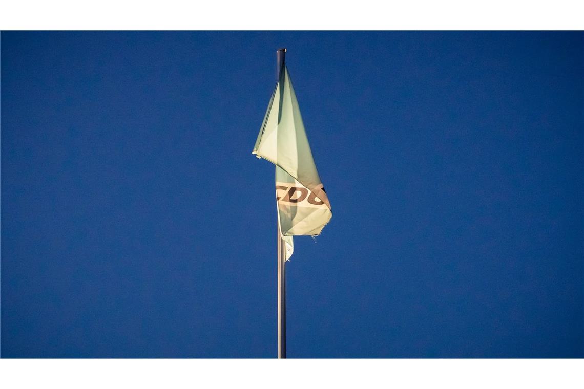  CDU und CSU fallen in der aktuellen YouGov Sonntagsfrage auf ein Tief. (Symbolbild)