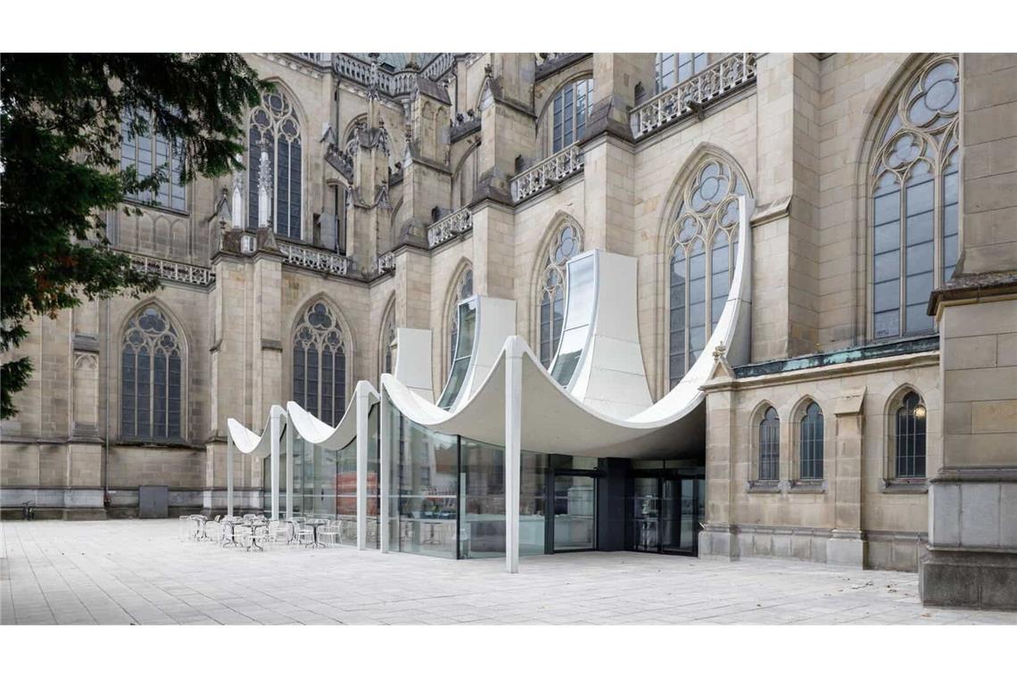 Großer Architekturpreis – auch diese Stuttgarter Bauten sind nominiert . . . das Domcenter Linz in Österreich von Peter Haimerl . Architektur mit Studio Clemens Bauder.
