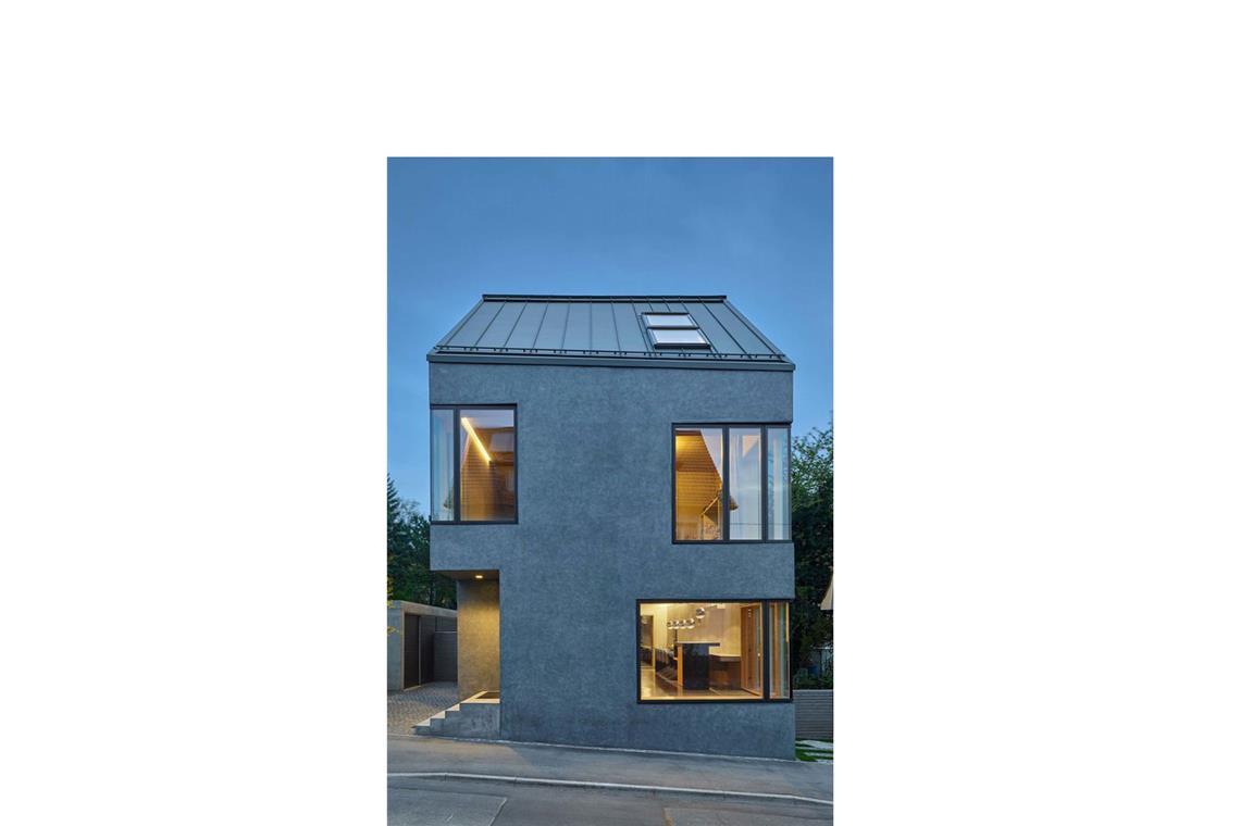 7 der besten Ideen für Wohnzimmer in Stuttgarter Architektenhäusern . . . der Fläche: gerade einmal 270 Quadratmeter misst nämlich das Grundstück am Stuttgarter Haigst. Hier die Vorderansicht des mit dem Hugo-Häring-Preis des Bundes deutscher Architektinnen und Architekten (BDA) ausgezeichneten Wohnhauses.