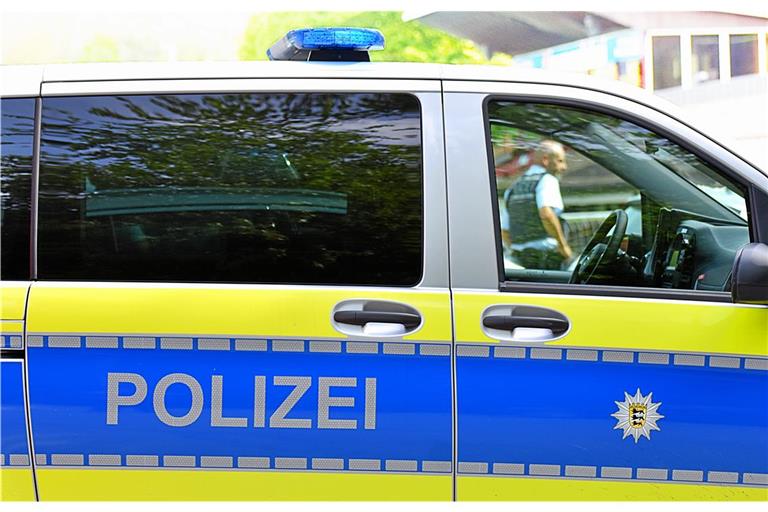  Die Polizei sucht einen unbekannten Unfallverursacher. Symbolfoto: Tobias Sellmaier