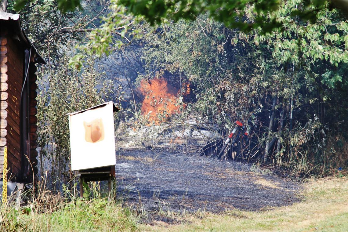 Flächenbrand bei Schorndorf. Foto: Kevin Lermer/7aktuell.de