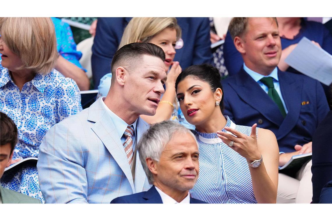 ... genauso wie die Wrestling-Ikone John Cena und seine Frau Shay Shariatzadeh oder...