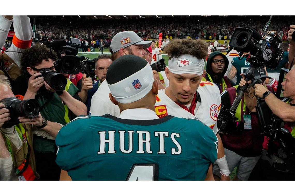 Zur Halbzeit gibt’s Kendrick Lamar – und kurz wird es auch politisch ... während die Kansas City Chiefs um ihren Quarterback Patrick Mahomes enttäuscht vom Platz schlichen.
