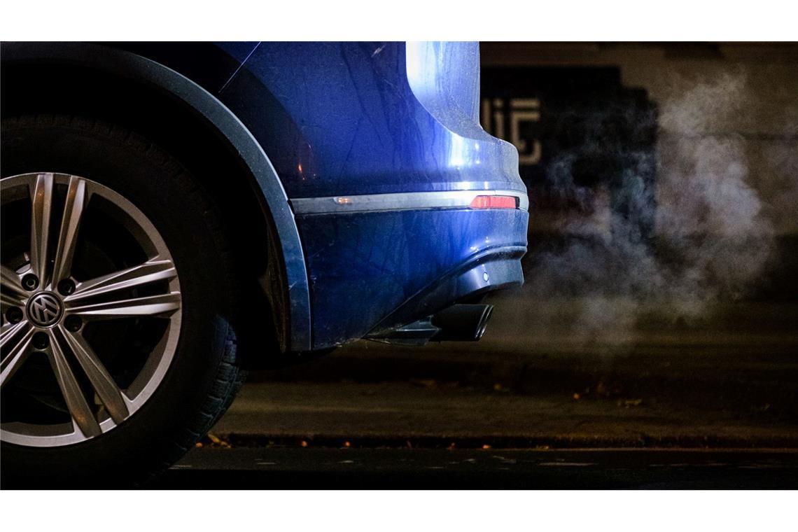 "Shit, voll schiefgelaufen" - 10 Jahre Dieselskandal bei VW 10 Jahre nach Aufdeckung des Dieselbetrugs ist der Skandal noch nicht ausgestanden.