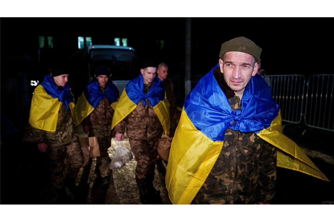 EU stärkt Ukraine im Gastransit-Streit mit der Slowakei 189 ukrainische Kriegsgefangene sind aus Russland heimgekehrt.