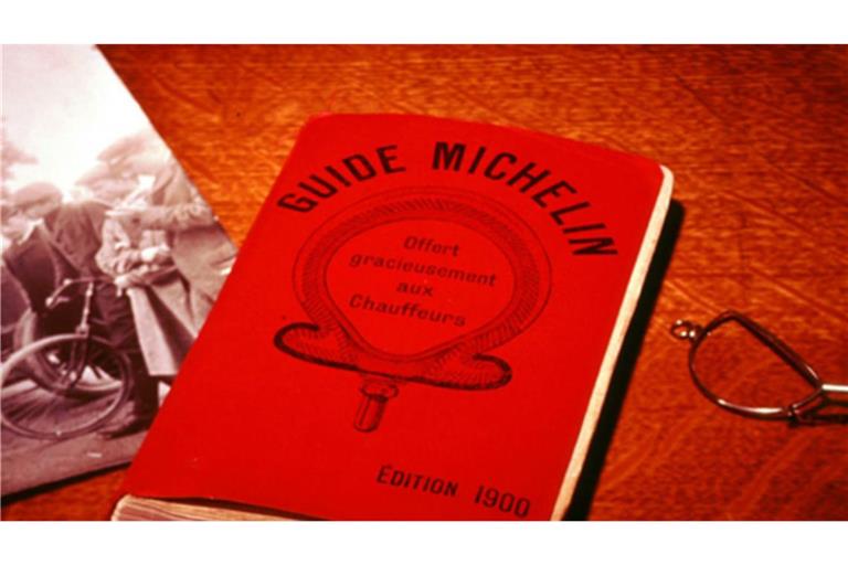1900 ist der Guide Michelin für Chauffeure entstanden. Heute ist die Restaurantbibel ein Standardwerk für Foodies.