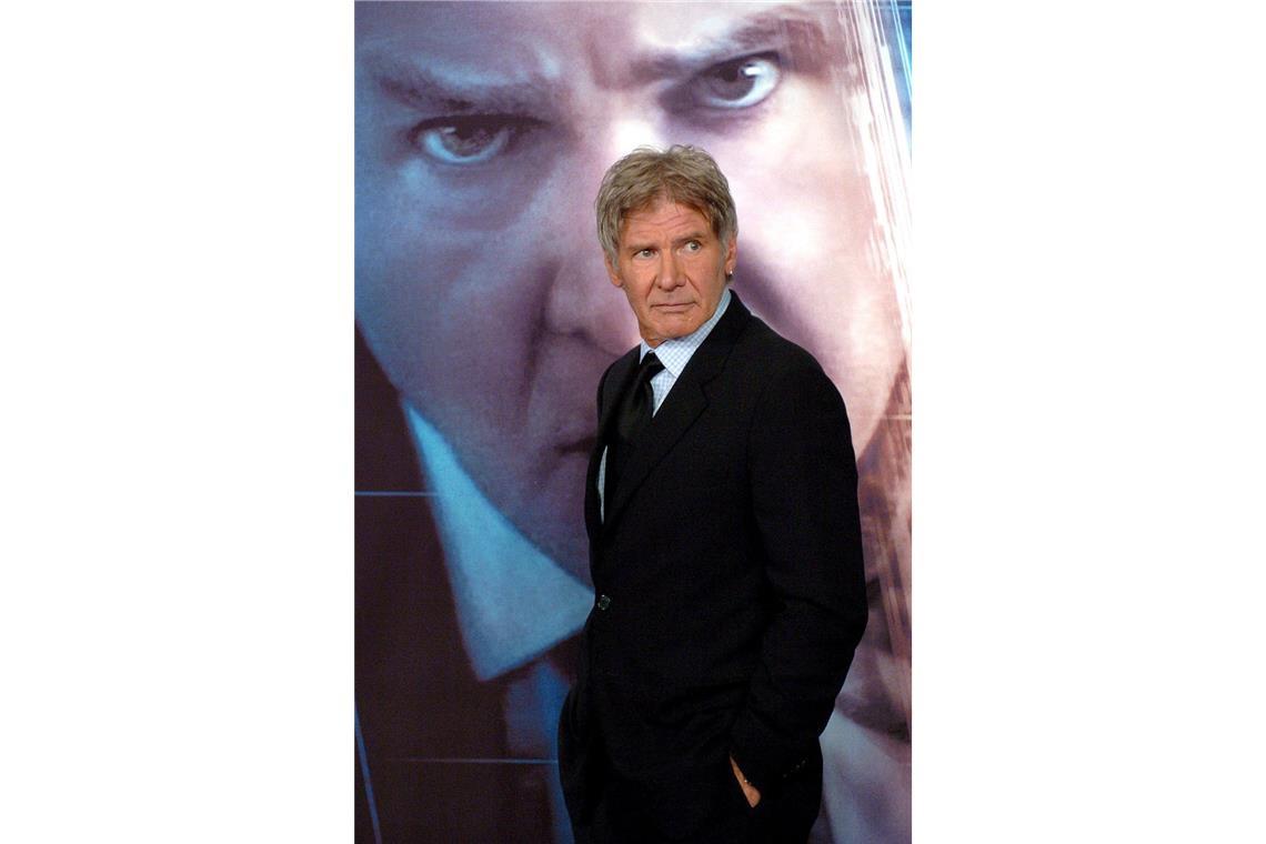 John Krasinski und seine – teils fragwürdigen – Vorgänger 1998: Harrison Ford
