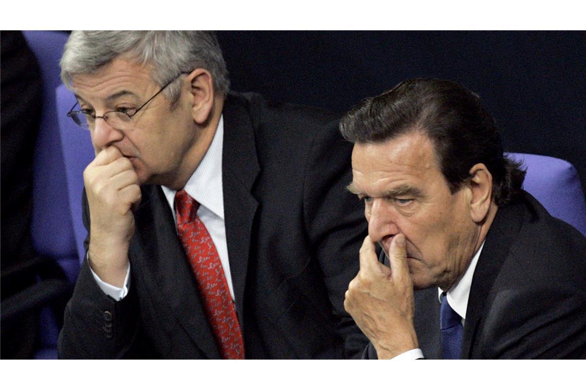 Vertrauensfrage verloren: Wendepunkte der Kanzlerschaft 2005 endet die rot-grüne Ära - und ebnet den Weg für die erste Bundeskanzlerin. (Archivbild)