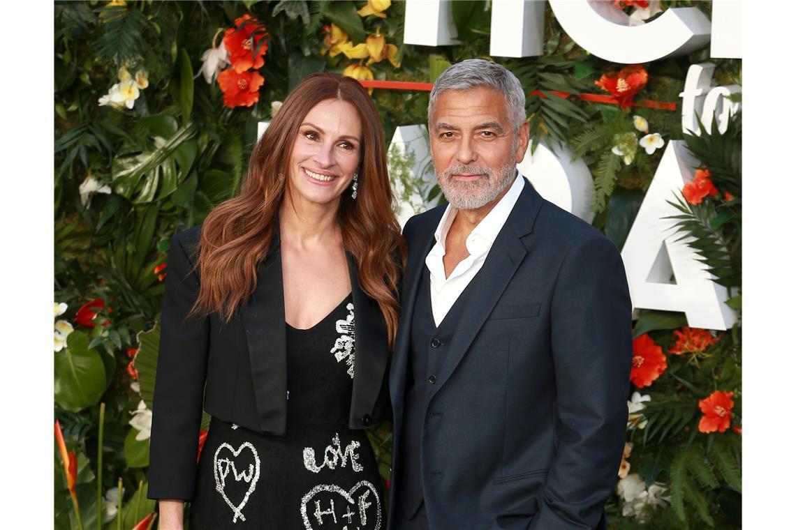 Neuer Film mit Julia Roberts: So hat sich die Hollywood-Ikone verändert 2022: Zur Premiere ihres neuen gemeinsamen Films, "Ticket ins Paradies", gehen Julia Roberts und George Clooney gemeinsam. Die beiden sind seit mehr als zwei Jahrzehnten gut befreundet.