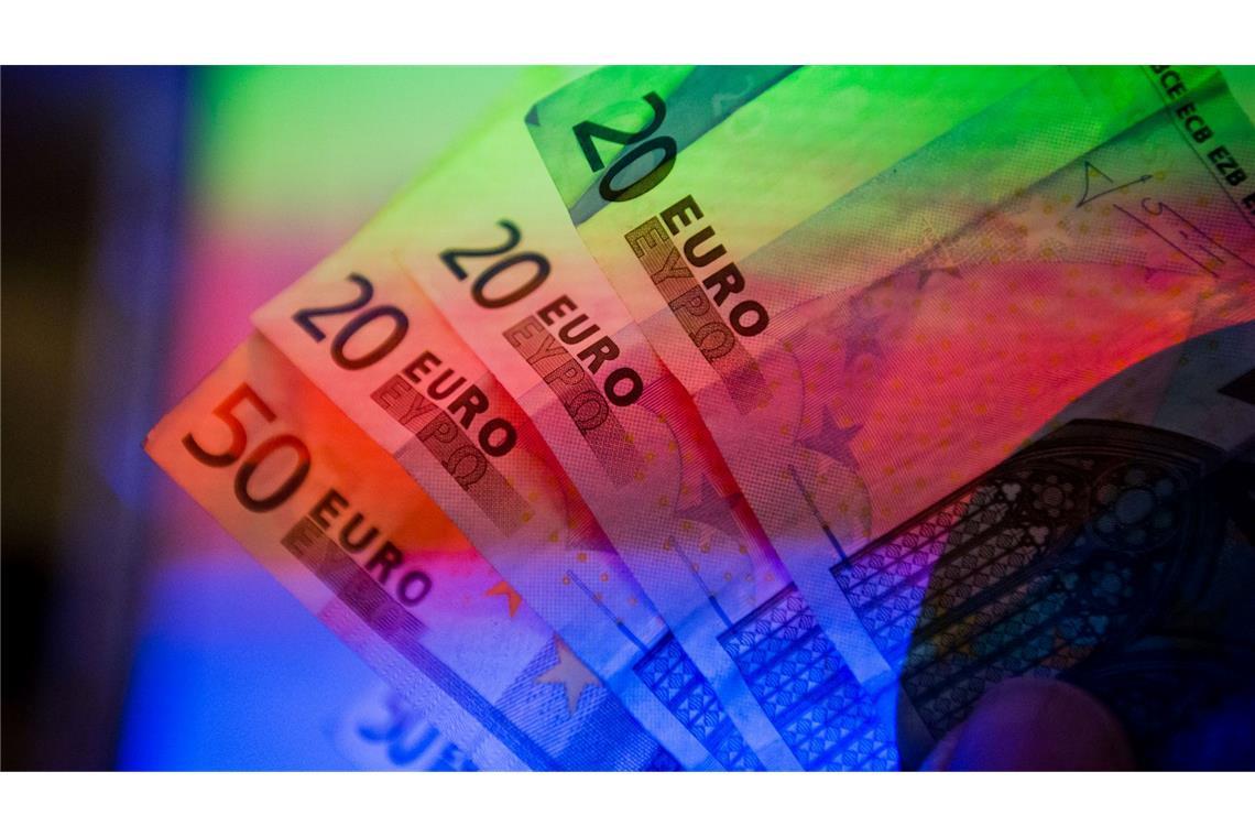 EU-Prüfer decken Unregelmäßigkeiten in Milliardenhöhe auf 2023 hatte die Fehlerquote mit 5,6 Prozent auf dem höchsten Stand seit Jahren gelegen.
