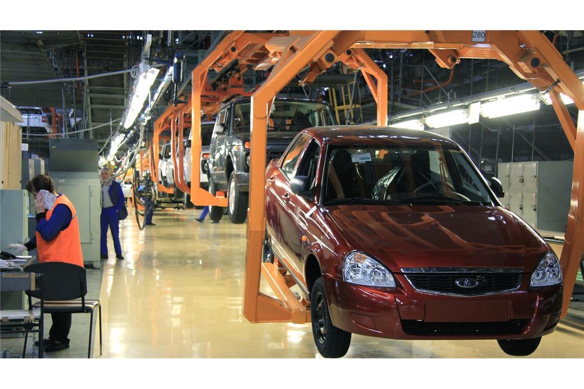 Russlands Automobilmarkt hat Tiefpunkt vorerst überwunden 2024 wurden in Russland nach einem schweren Umsatzeinbruch zuvor wieder mehr Autos verkauft. (Archivbild)