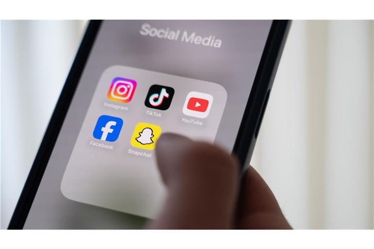 300 Teenager aus ganz Großbritannien im Alter von 13 bis 17 Jahren sollen an dem sechswöchigen Pilotprojekt teilnehmen (Symbolbild).