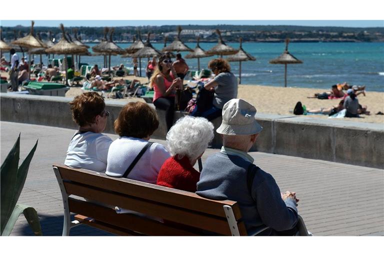 44 Prozent eines Babyboomer-Jahrgangs gehen vorzeitig in Rente und haben Zeit zum Beispiel fürs Reisen. (Archivbild)
