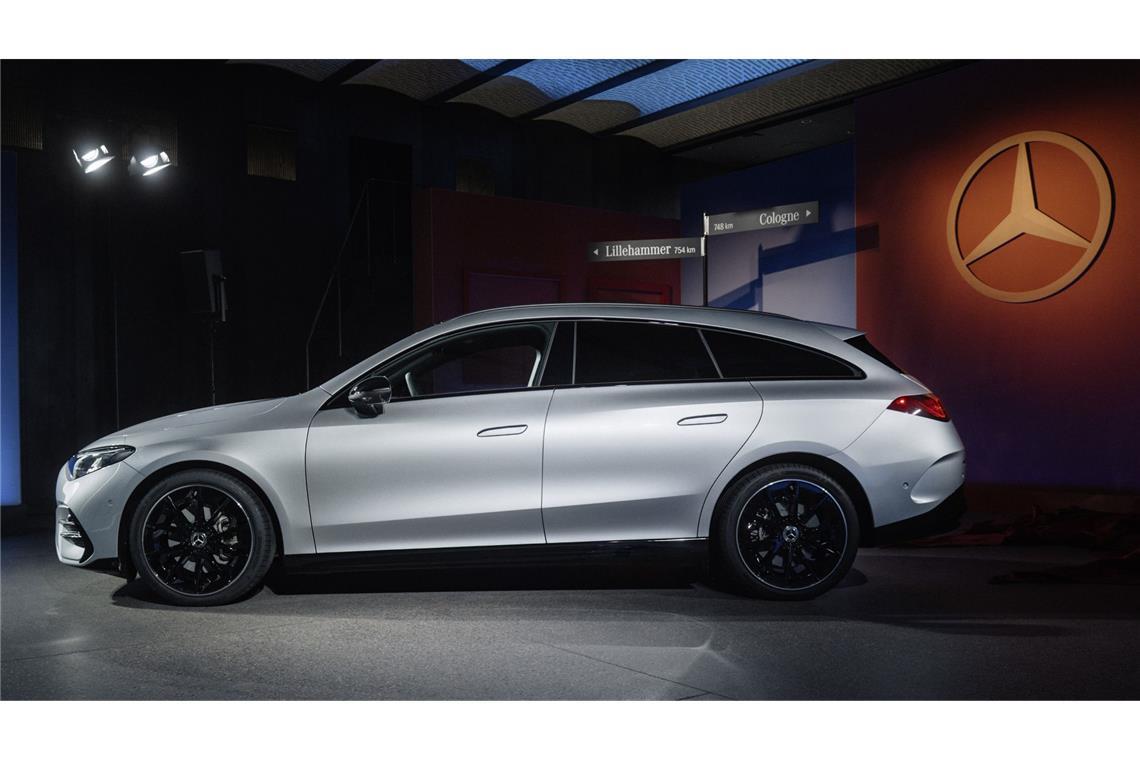 So sieht der neue Mercedes CLA Shooting Brake aus Ab der B-Säule unterscheiden sich der Shooting Brake und die Limousine