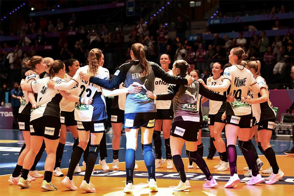 Abschied von den Handball-Partys in Stuttgart – jetzt geht es für die DHB-Frauen in Dortmund weiter.