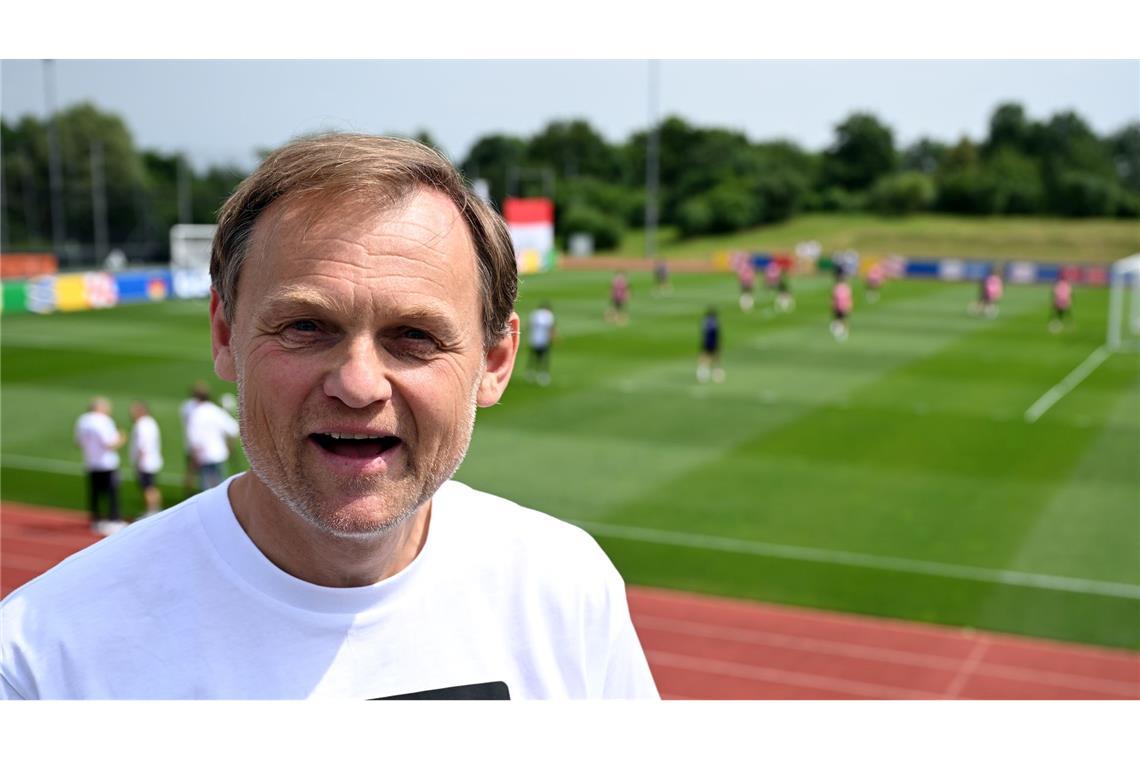 Adidas: Keine Preiserhöhung wegen Zöllen außerhalb der USA Adidas-Konzernchef Björn Gulden steht trotz guter Halbjahreszahlen unter Druck, weil die US-Zölle die Geschäfte belasten (Archivbild).