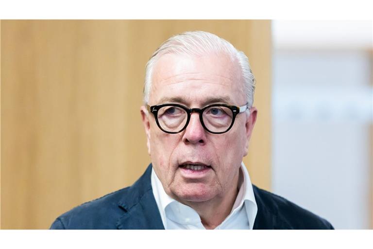 Ärztepräsident Klaus Reinhardt beklagt eine mangelnde Steuerung bei der Versorgung von Patienten in Deutschland. (Archivbild)