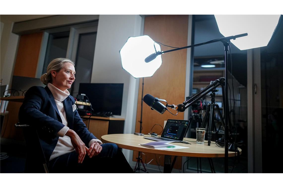 Blind-Date auf X: Musk trifft AfD-Chefin Weidel AfD-Chefin Alice Weidel kurz vor ihrem Talk mit Elon Musk.