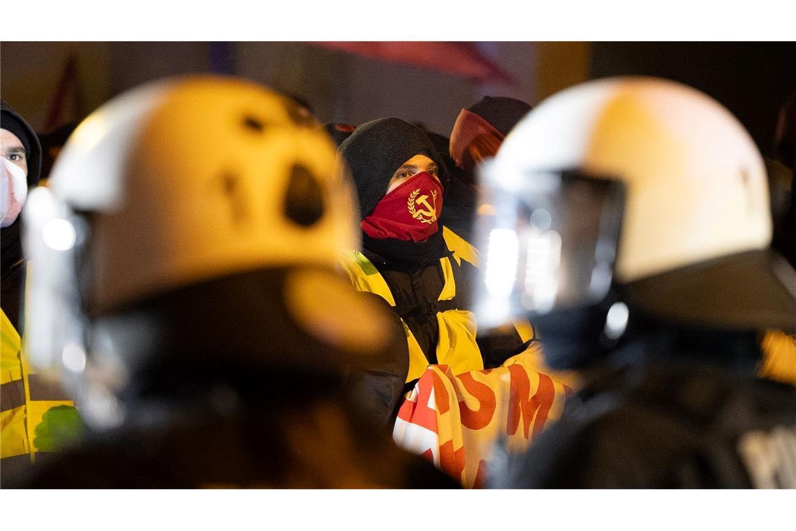 AfD-Gegner aus ganz Deutschland wurden in Gießen erwartet.