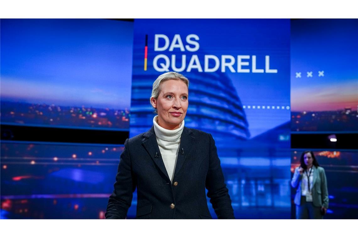 Viererrunde: Merz sieht SPD oder Grüne als mögliche Partner AfD-Kandidatin Alice Weidel stand mit ihren außenpolitischen Positionen allein da.