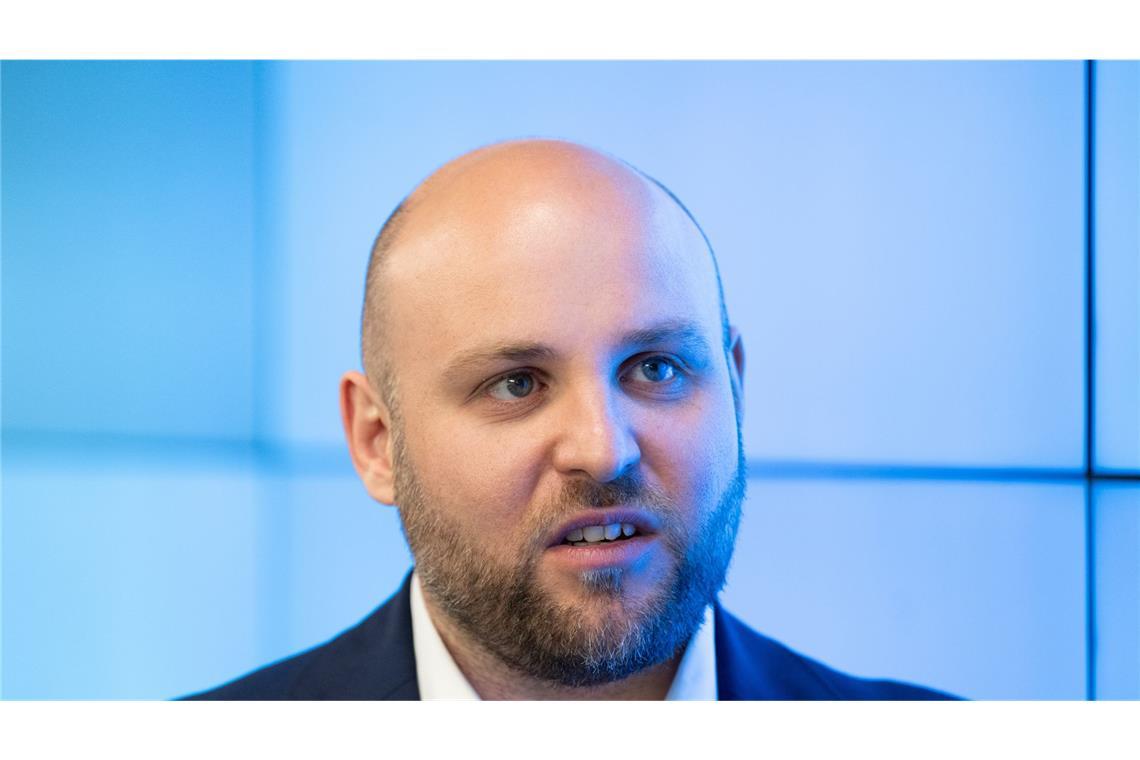 AfD-Landeschef will sich im Mai zu Spitzenkandidatur äußern AfD-Landeschef Markus Frohnmaier