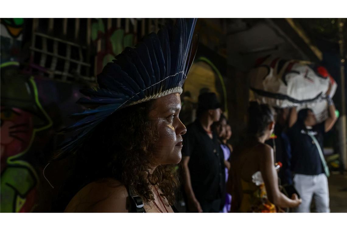 Aktivisten nehmen an einer Demonstration zur Verteidigung des Amazonasgebiets am Eröffnungstag der COP30 in Belem in Brasilien teil.