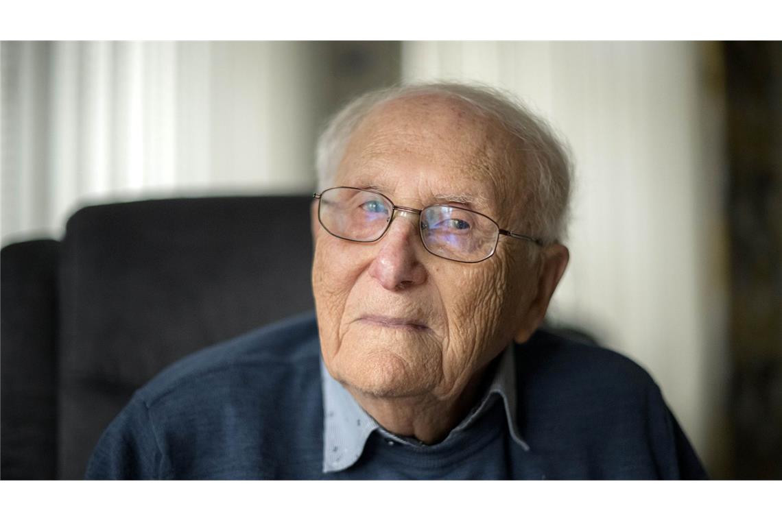 Holocaust-Überlebender will Verdienstkreuz zurückgeben Albrecht Weinberg ist über die Abstimmung von CDU und FDP mit den Stimmen der AfD enttäuscht.