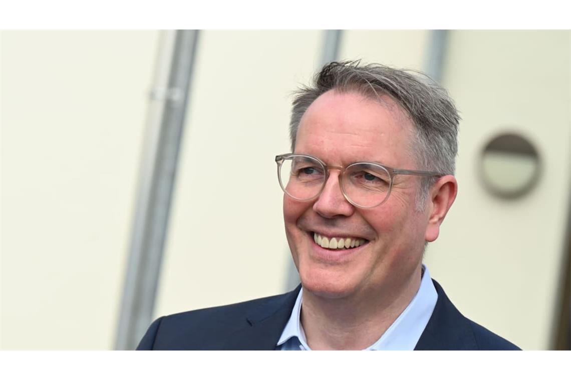 Alexander Schweitzer (SPD) im Landtag von Rheinland-Pfalz. Was ist über den Nachfolger von Bärbel Bas als Arbeitsminister bekannt?