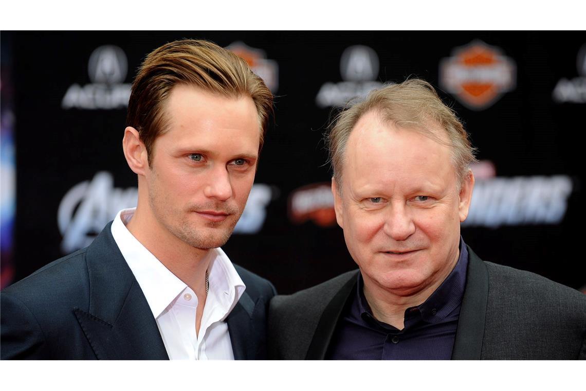 Alexander Skarsgård (links) ist wie mehrere seiner Brüder in die Fußstapfen von Vater Stellan (rechts) getreten. (Archivbild)