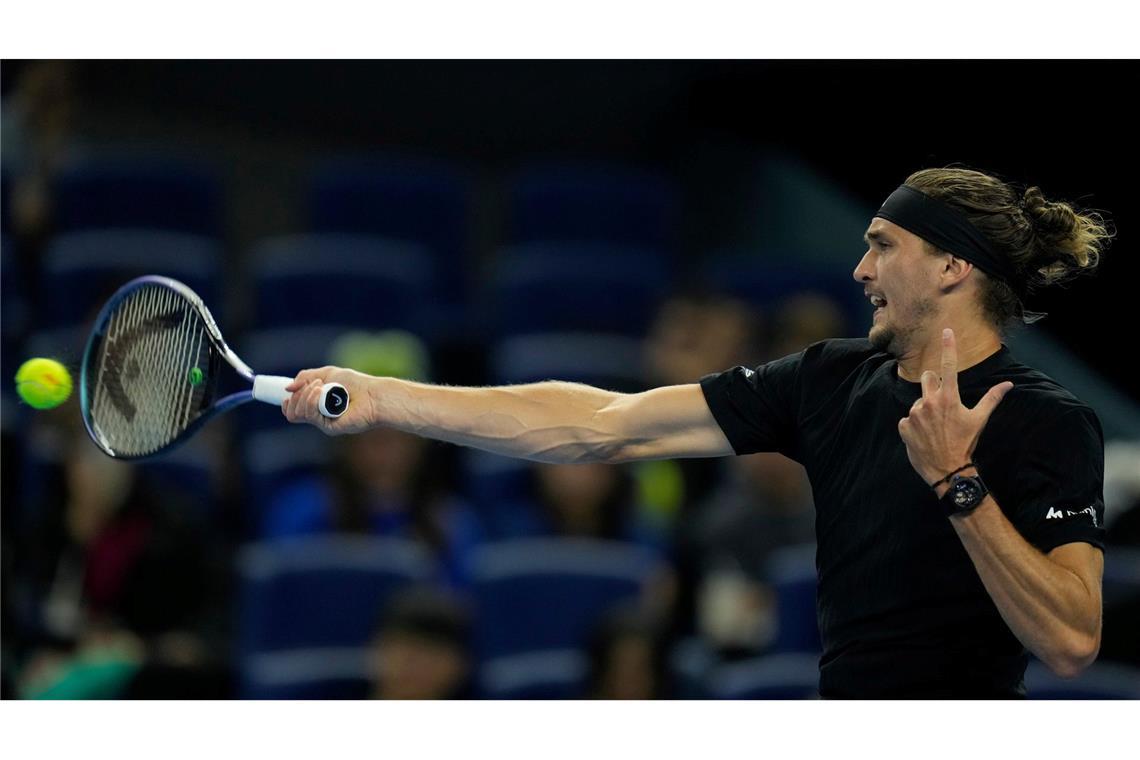 Mit Schmerzen: Zverev erreicht mühevoll das Viertelfinale Alexander Zverev hatte in seinem Achtelfinale in Peking erhebliche Probleme.