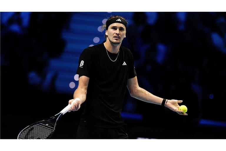 Alexander Zverev kann nur schwer fassen, dass er bei den ATP Finals in der Vorrunde gescheitert ist.