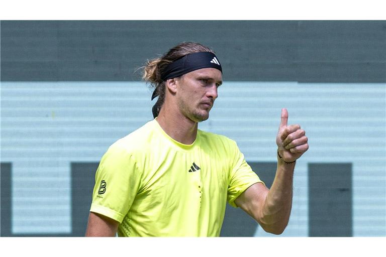 Alexander Zverev konnte sich in Halle gegen seinen Kontrahenten durchsetzen.