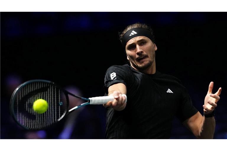 Alexander Zverev steht in Paris in der Runde der besten Acht.