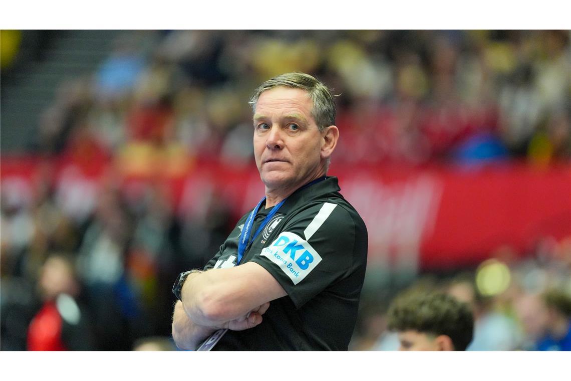 "Nur ein Handballspiel": DHB-Team redet Dänemark-Duell klein Alfred Gislason misst dem Dänemark-Spiel nicht allzu viel Bedeutung bei.