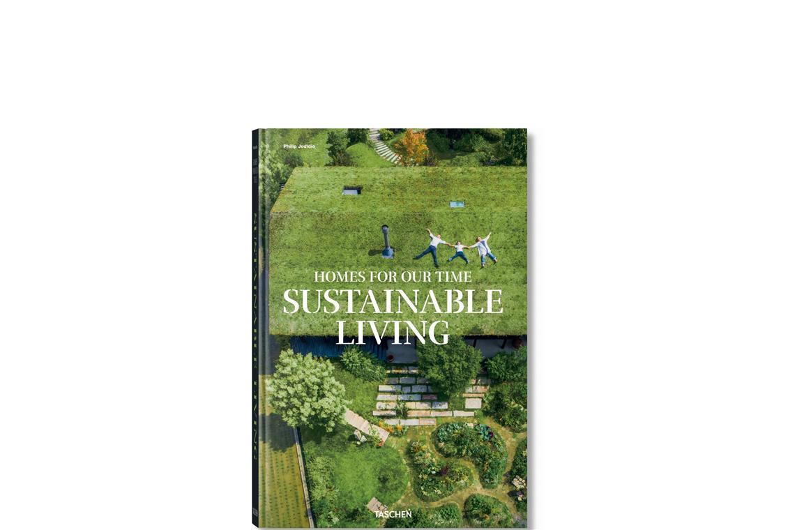 Alle hier gezeigten Fotos entstammen dem lesenswerten Buch „Homes for Our Time. Sustainable Living“ von Philip Jodidio. Taschen Verlag. 496 Seiten, 75 Euro. www.taschen.com Abgebildet auf dem Cover:  Evergreen, Niwa-no-ie, Chuubu, Gifu, Japan, erbaut 2013–2014.