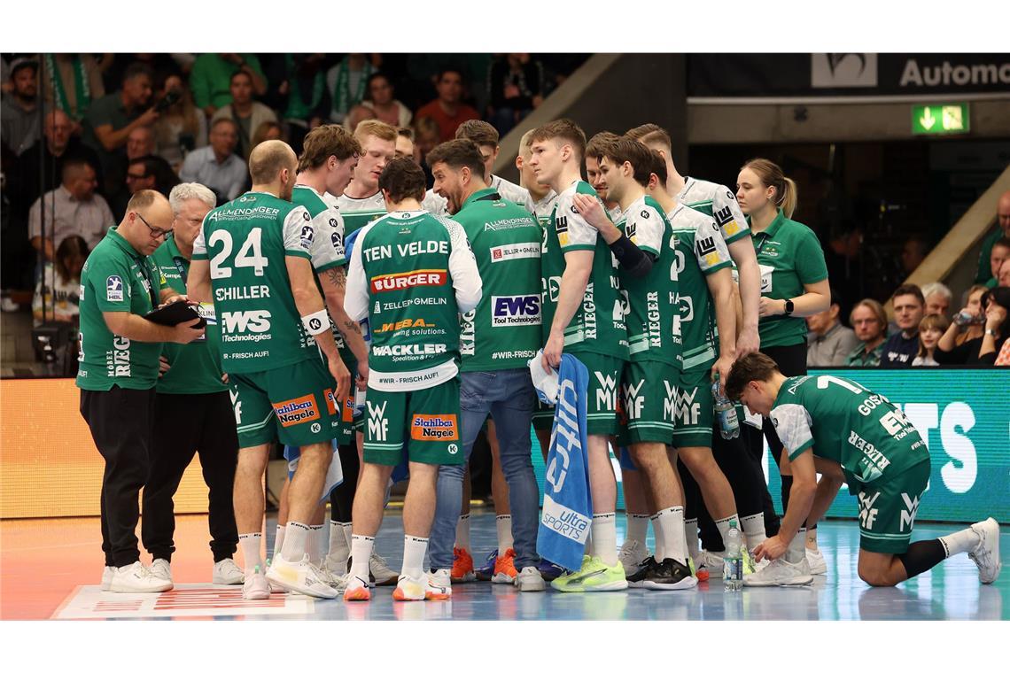 Alles hört auf  das Kommando von Trainer Ben Matschke.