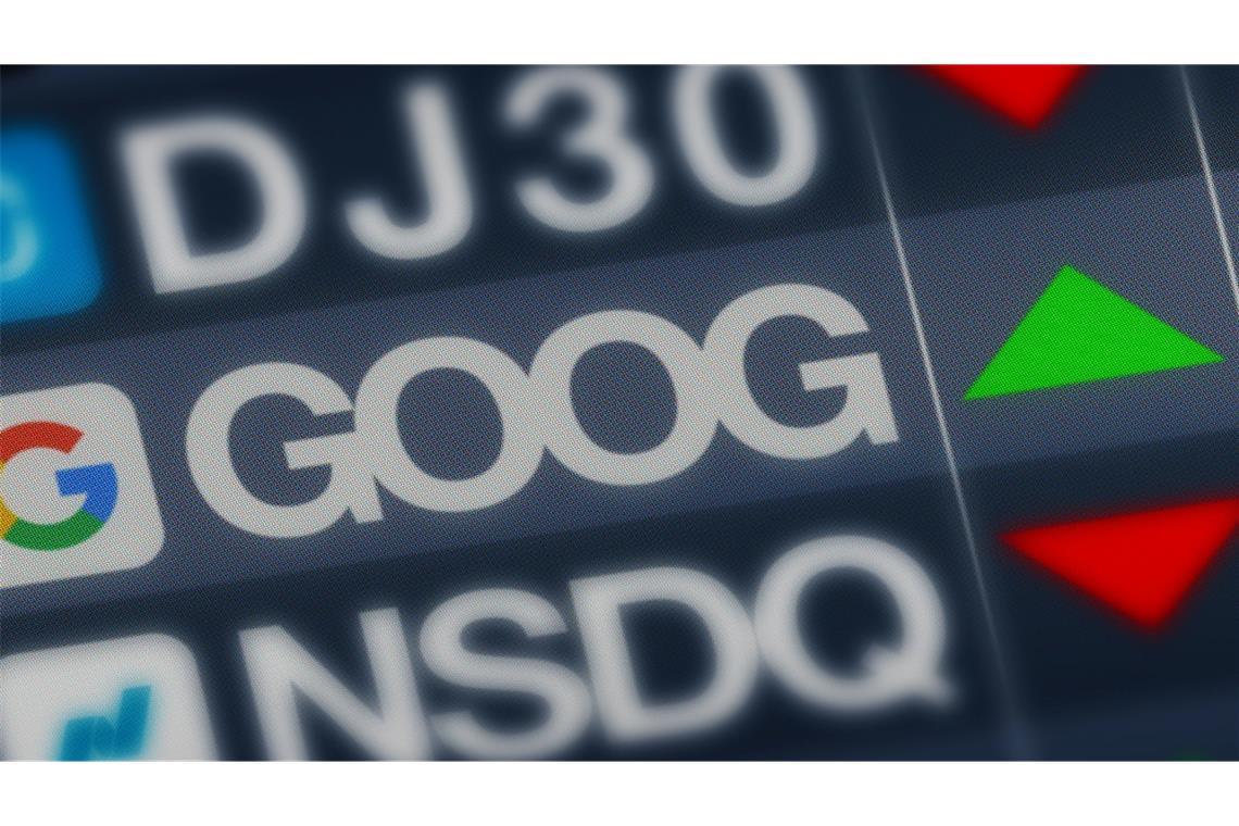 Alphabet, der Mutterkonzern von Google, ist mit zwei verschiedenen Aktien an der Börse vertreten. Doch warum gibt es zwei Alphabet-Aktien und worin unterscheiden sie sich?