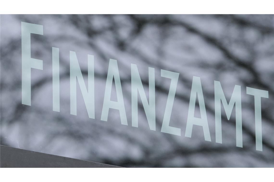 Als ein Grund für die längeren Bearbeitungszeiten für 2025 wurden die verkürzten Abgabefristen genannt.