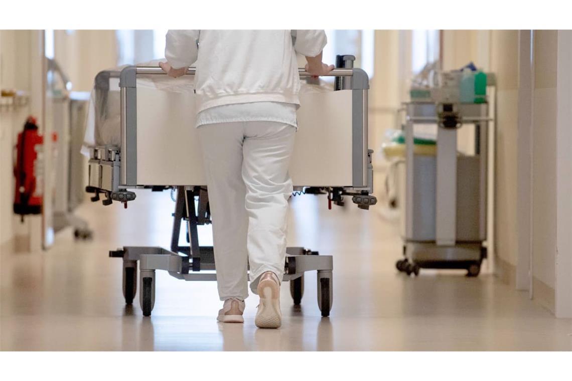 Als Hauptgrund für fehlenden Hitzeschutz nennen die Krankenhäuser fehlendes Geld. (Symbolfoto)