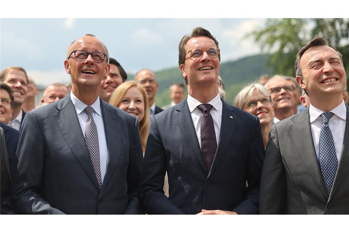 Als sei nichts gewesen: Merz, Wüst und Ziemiak.