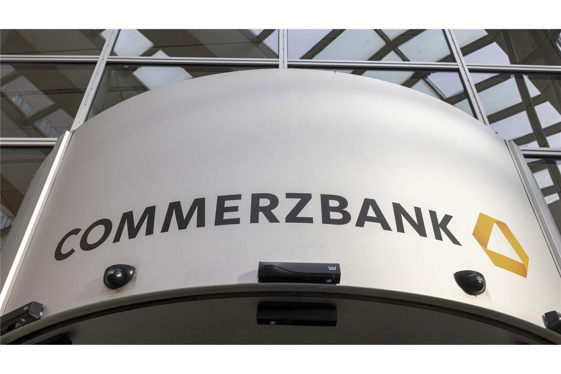 Störung bei der Commerzbank Alternative Zugangswege gibt es über Filialen und Telefon.