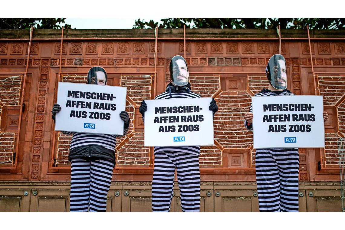 Knüpft die Tierschutzpartei an den Erfolg von 2021 an? Am 18. Januar protestierte die Tierschutzorganisation Peta gegen Affenhaltung in Zoos. Auch die Tierschutzpartei sieht Zoos generell eher kritisch.