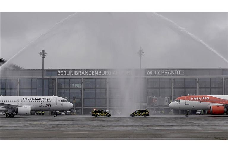 Am 31. Oktober 2020 landeten die ersten Flugzeuge am Hauptstadtflughafen BER. (Archivbild)
