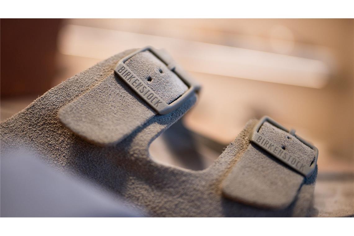 Keine Kunst, kein Urheberschutz: BGH urteilt zu Birkenstock Am BGH ging es um mehrere Sandalen-Klassiker von Birkenstock.