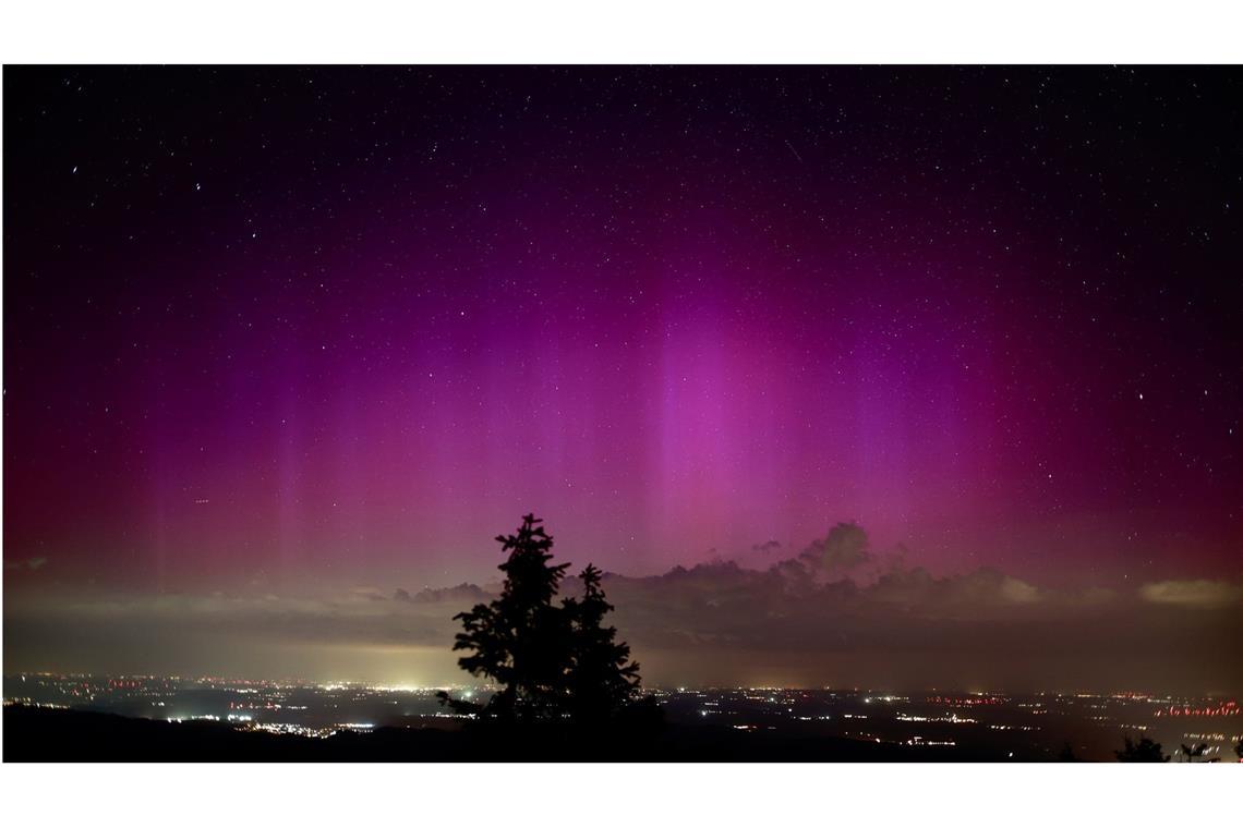 Am Brocken (Niedersachsen) sieht man immer wieder Polarlichter, dieses Bild stammt vom August 2024. Wo sind aktuell Polarlichter zu erwarten?