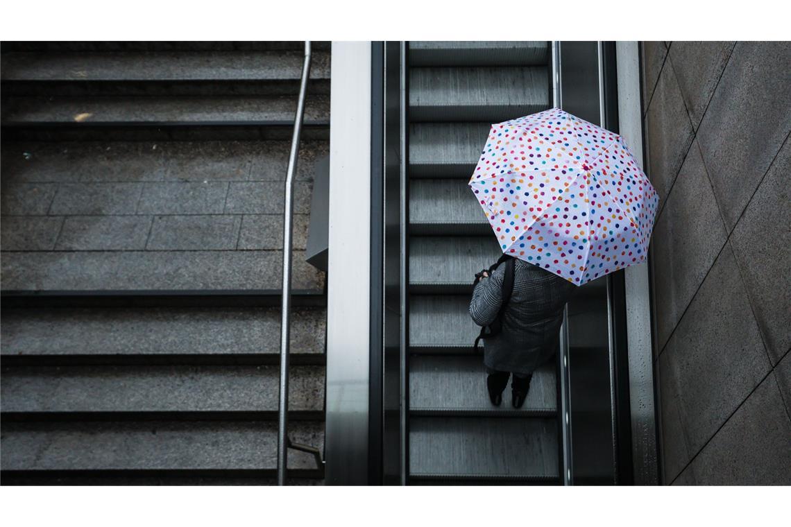 Am Donnerstag sollte man in Baden-Württemberg an den Regenschirm denken.