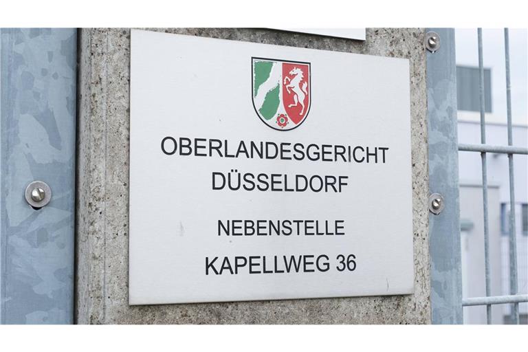 Am Düsseldorfer Oberlandesgericht hat nun der Prozess begonnen.